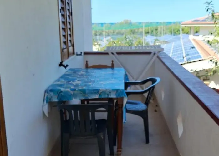 Villaggio La Scogliera ריקאדי