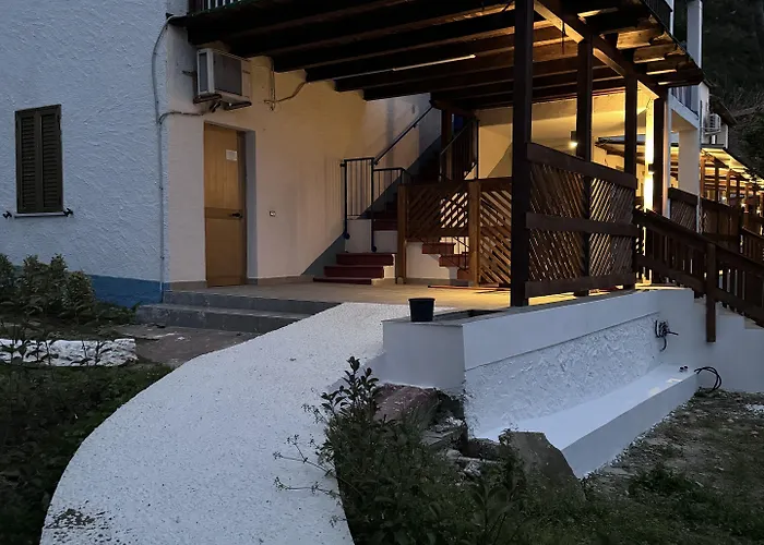 Villaggio La Scogliera פארק נופש