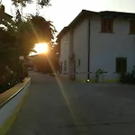 Villaggio La Scogliera * 리카디