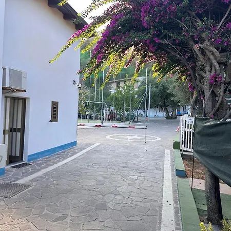 Villaggio La Scogliera Holiday park *