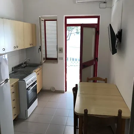 假日公园 Villaggio La Scogliera *